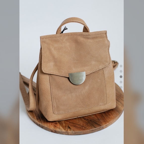 Convertible Backpack - Picture 5 of 5